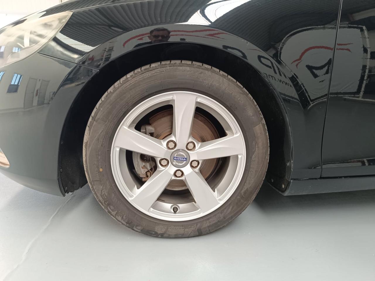 Volvo V40 D2 1.6 Momentum