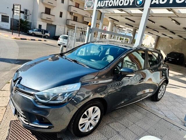 Renault Clio dCi 8V 75 CV 5 porte Navi Ok Neopatentati!!