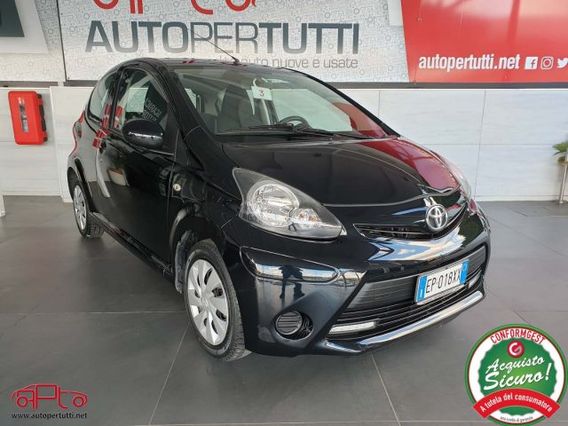 TOYOTA Aygo 1.0 12V VVT-i 3p Active Connect