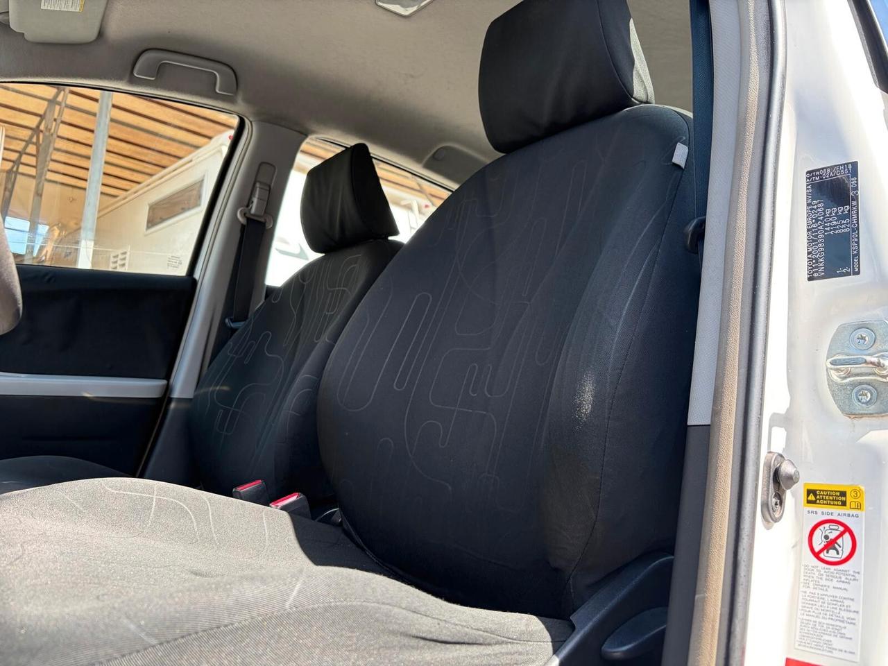 Toyota Yaris 1.0 COMPRESO PASSAGGIO&GARANZIA