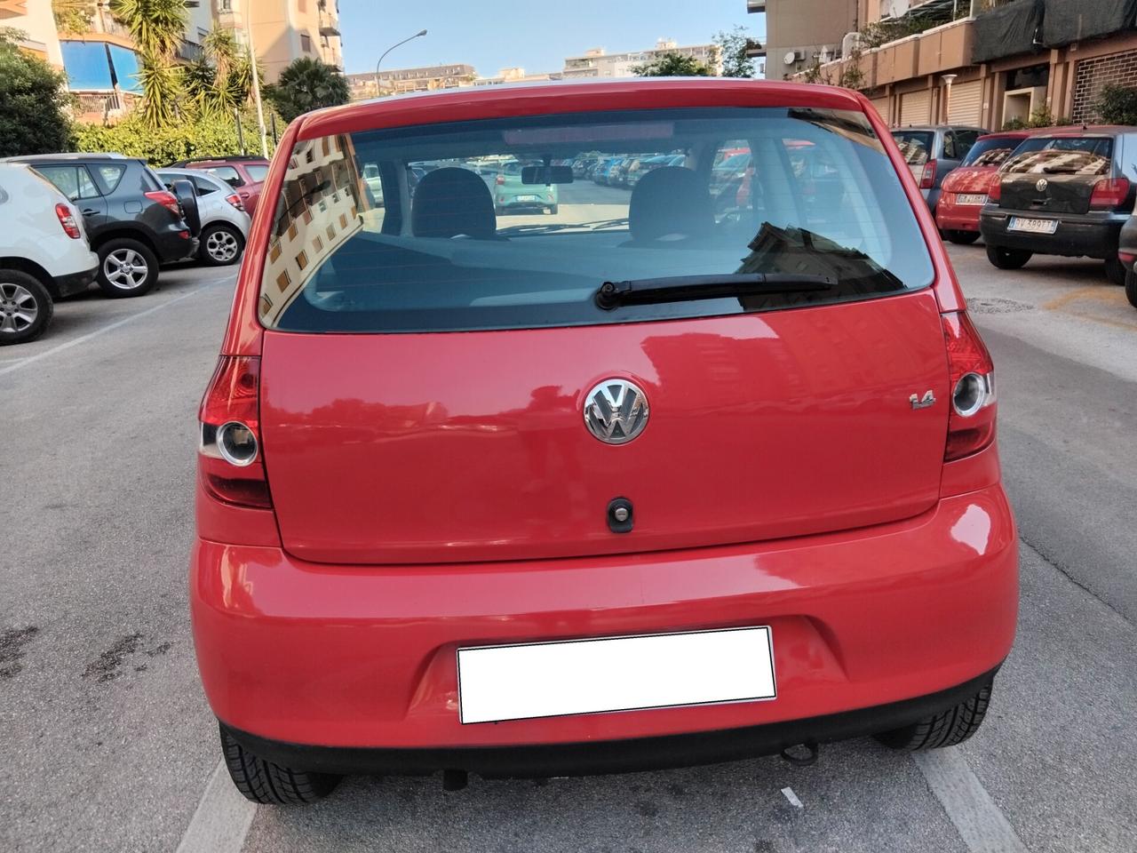 VOLSKWAGEN FOX PERFETTA PER NEOPATENTATI