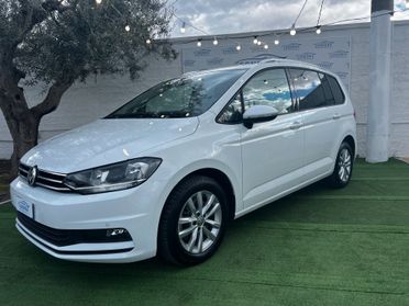 Volkswagen Touran 1.6 TDI 115 CV SCR DSG Executive BlueMotion Tech.