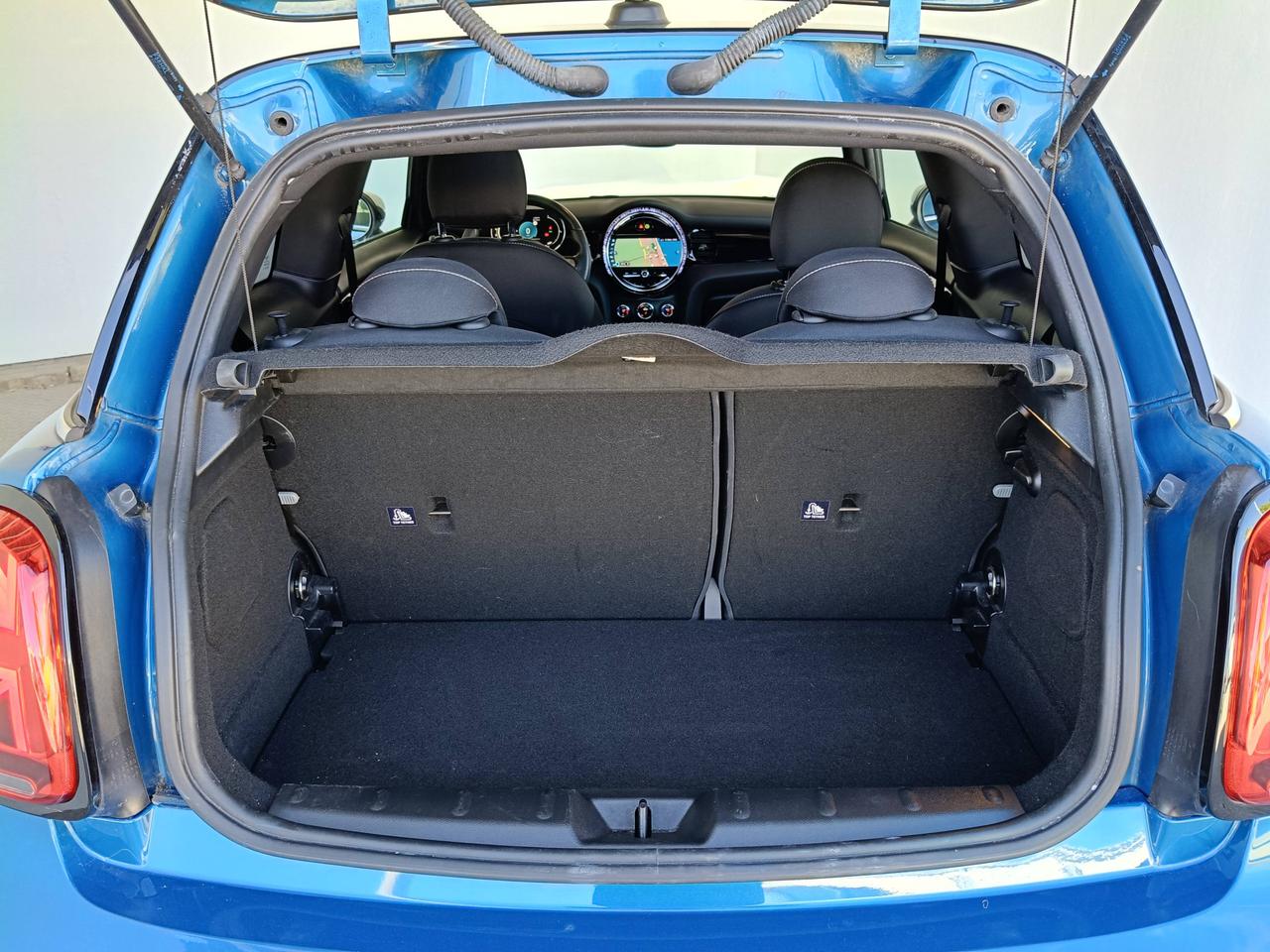 MINI Mini IV F56 2021 3p - Mini 3p 1.5 Cooper Business auto