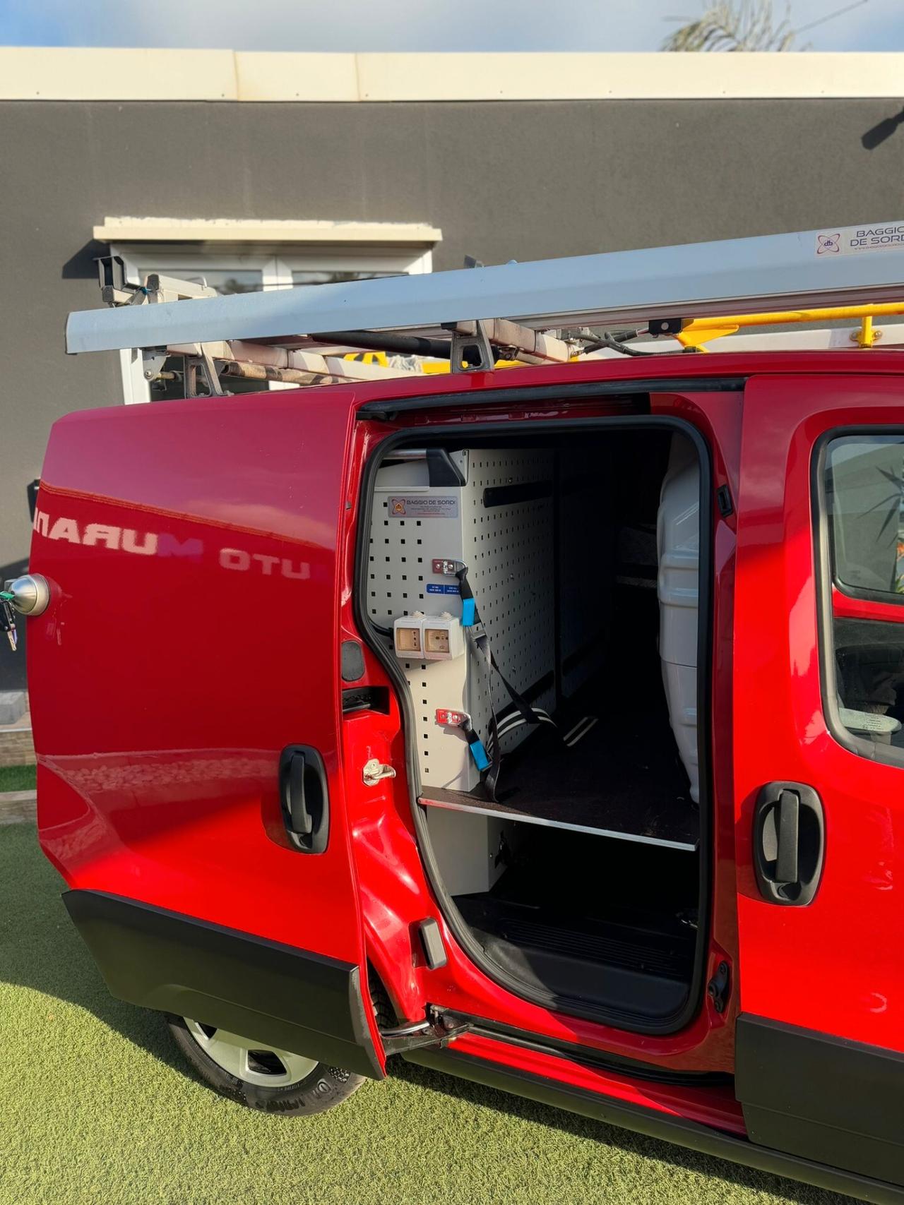 Fiat Fiorino 1.3 MJT 95CV Cargo Adventure (CON ATTREZZATURA EX TIM)