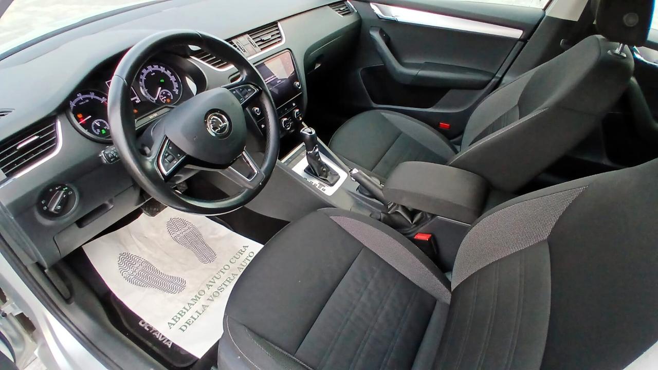 Skoda Octavia 1.5 DSG Wagon Ambition G-Tec