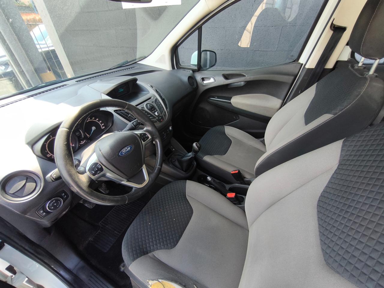 FORD TOURNEO COURIER 1,5 TDCI- EURO 6-OK NEOP.-AUTOCARRO 4 POSTI