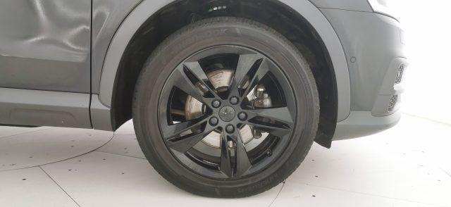 AUDI Q3 40 TFSI quattro S tronic Business Advanced