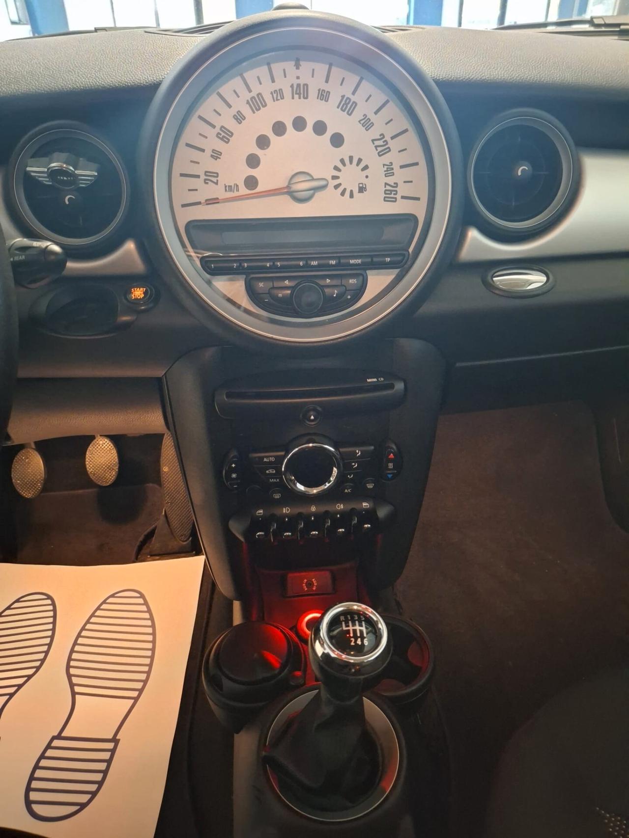 Mini 1.6 16V One (55kW)