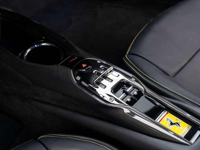 Ferrari 296 GTB