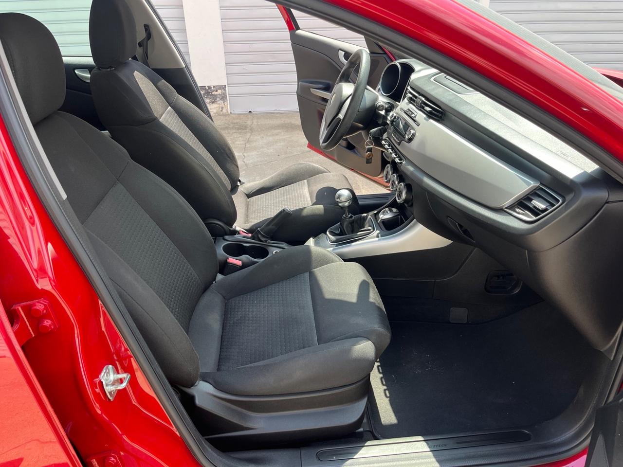 Alfa Romeo Giulietta 1.4 Turbo 105 CV