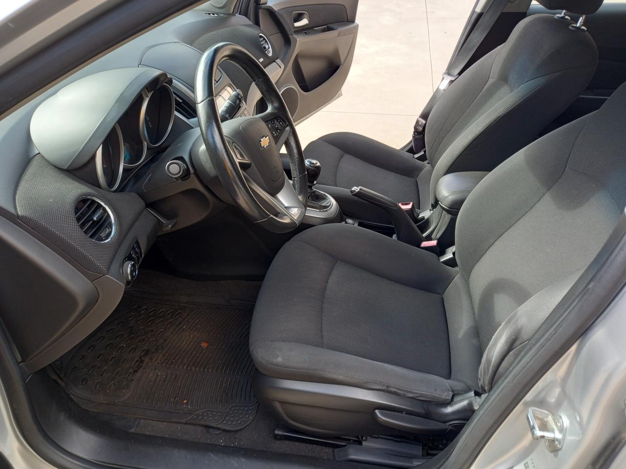 Cruze 1.7 TD 130 cv S W