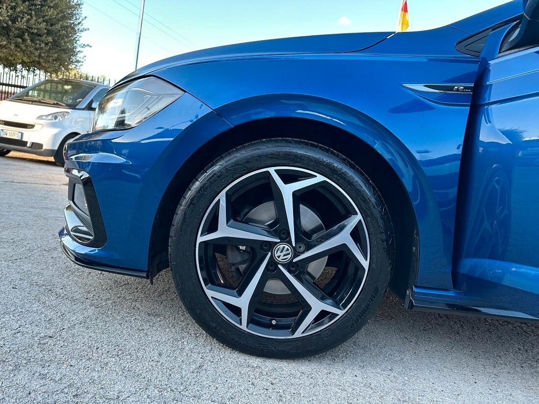 Volkswagen Polo 1.6 TDI 95 CV 5p. R-LINE Highline