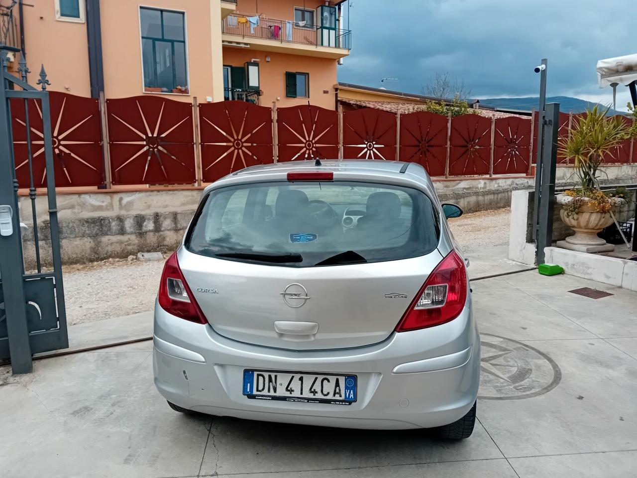Opel Corsa 1.2 5 porte Enjoy