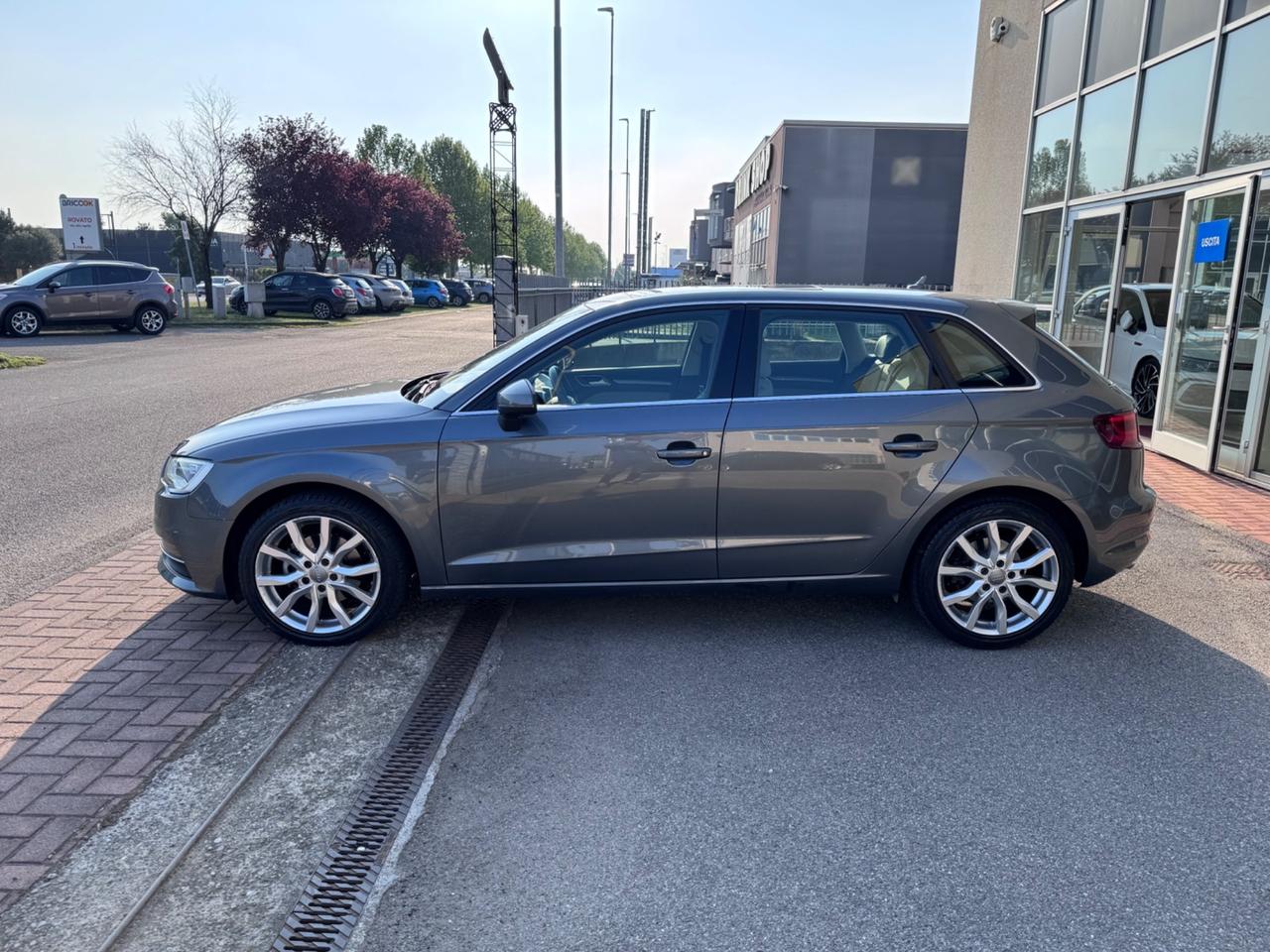 Audi A3 Sportback 2.0 Diesel. Euro 6B 150Cv