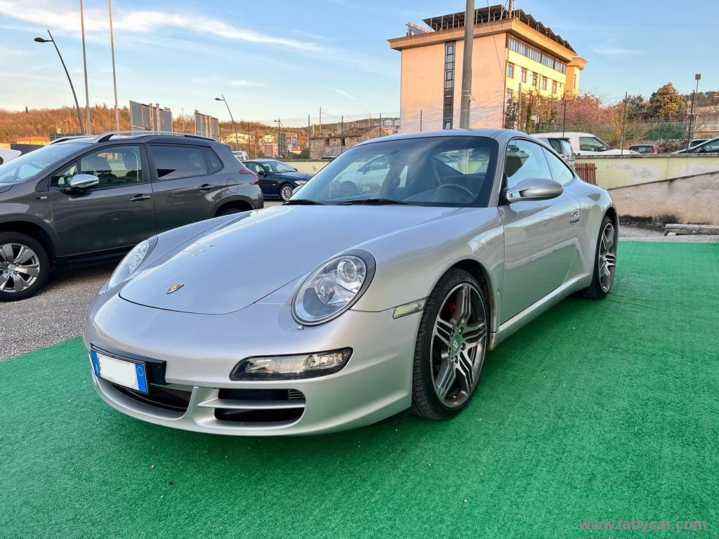 PORSCHE 911 Carrera S Coupé - 2005