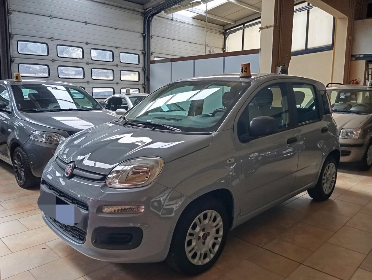 Fiat Panda 1.2 Lounge finanziabile valuto permute