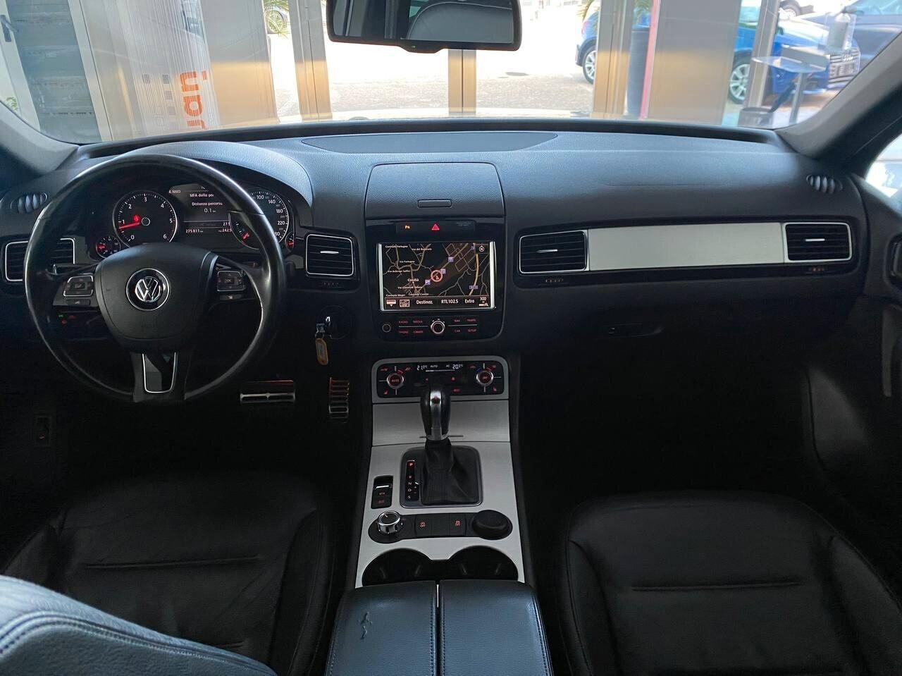 TOUAREG 3.0 TDI TIPTRONIC BLUEMOTION TECHNOLOGY