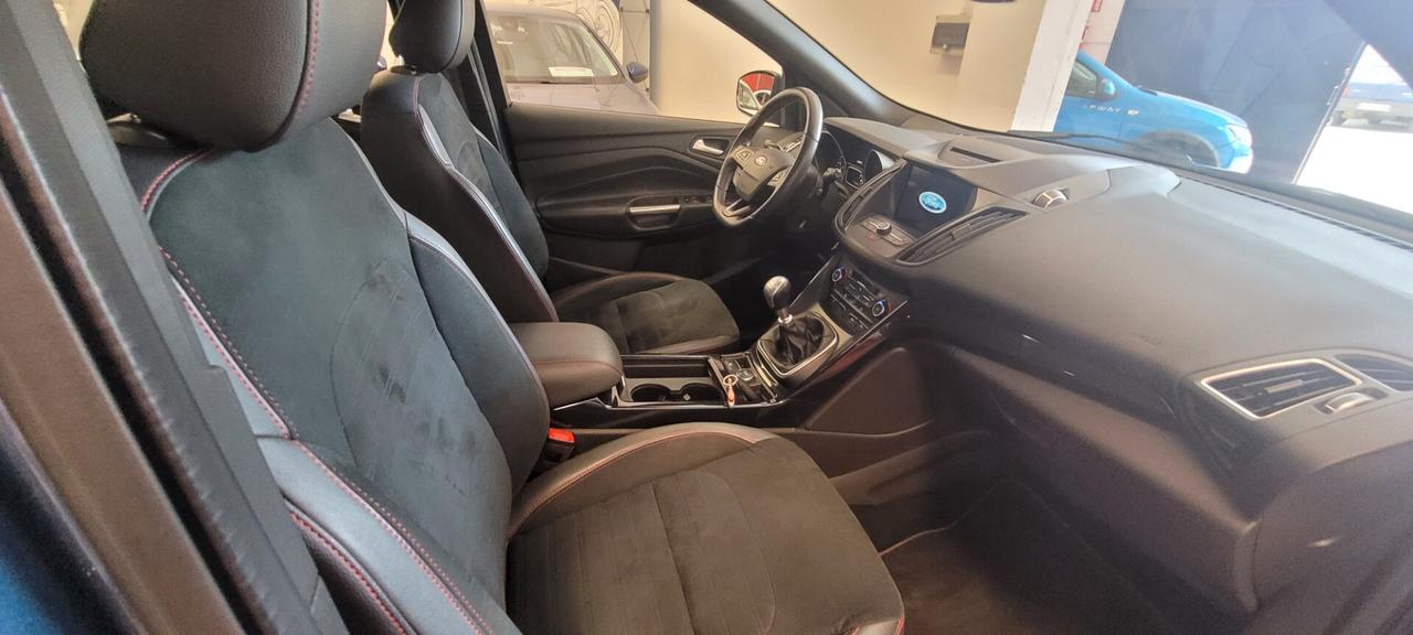 Ford Kuga 1.5 TDCI 120 CV S&S 2WD ST-Line