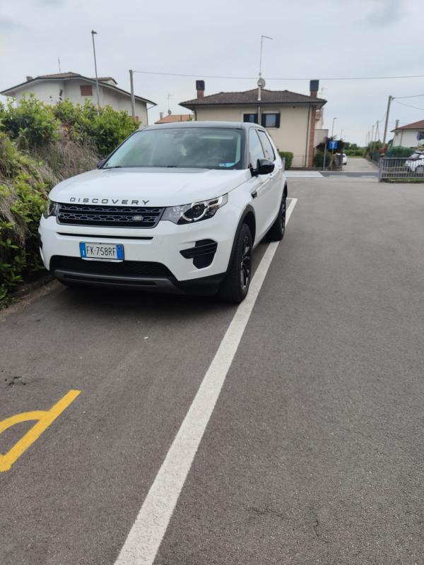 Land Rover Discovery Sport 2.0 td4 HSE Luxury awd 150cv auto