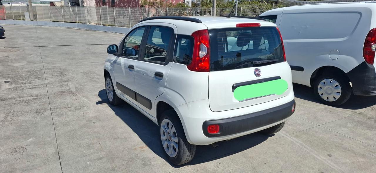 Fiat Panda 0.9 TwinAir Turbo Natural Power Lounge