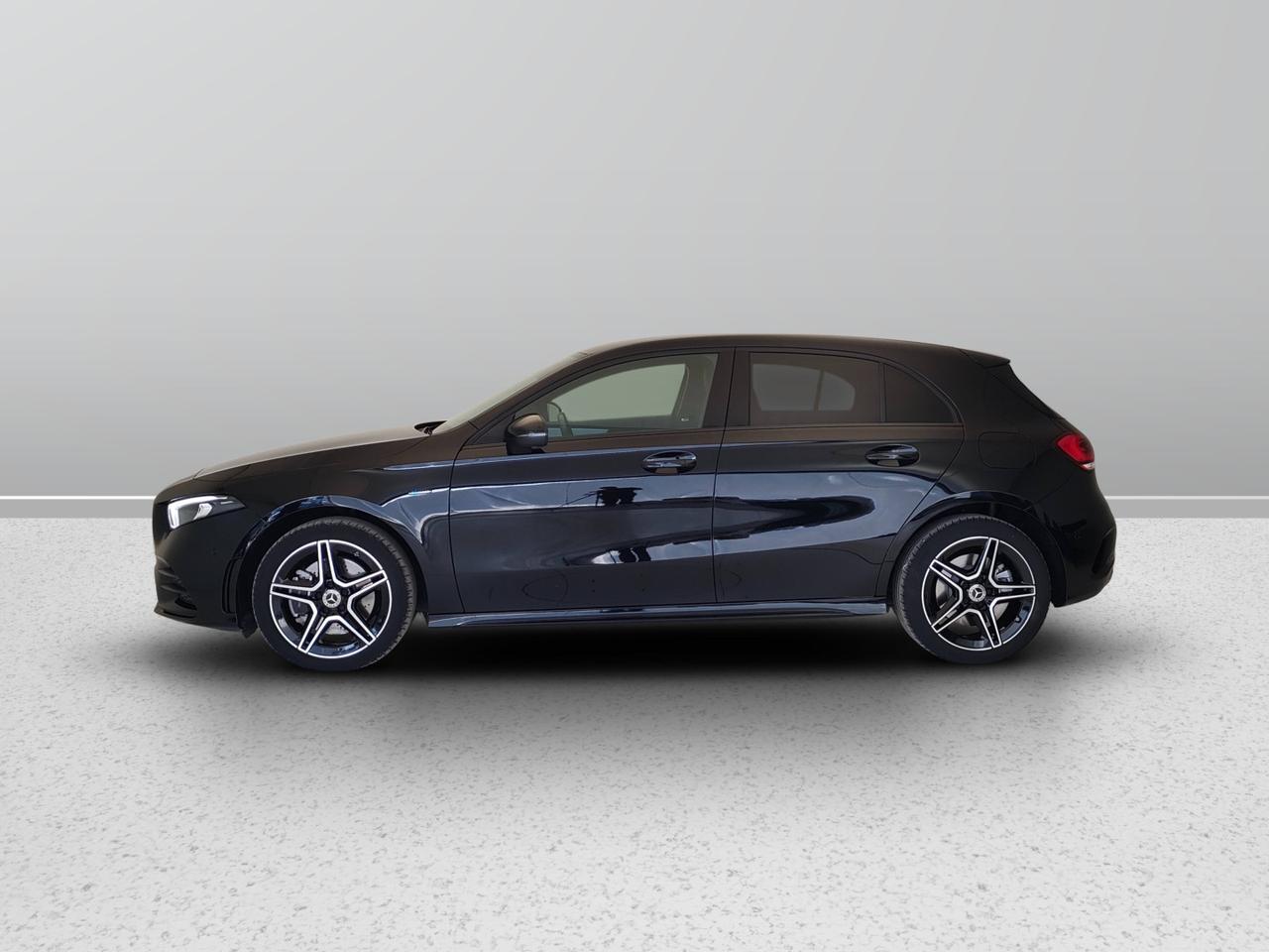 Mercedes-Benz Classe A - W177 2018 - A 250 e phev (eq-power) Premium Plus edition auto