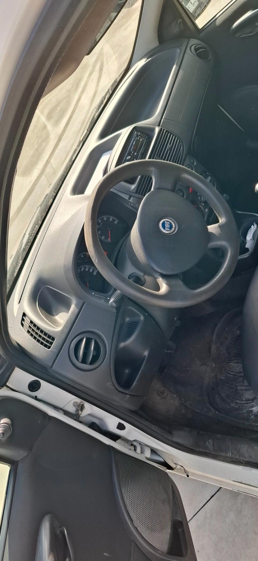 Fiat Punto 1.3 MJT 16V 3p. 4p.ti Active Van