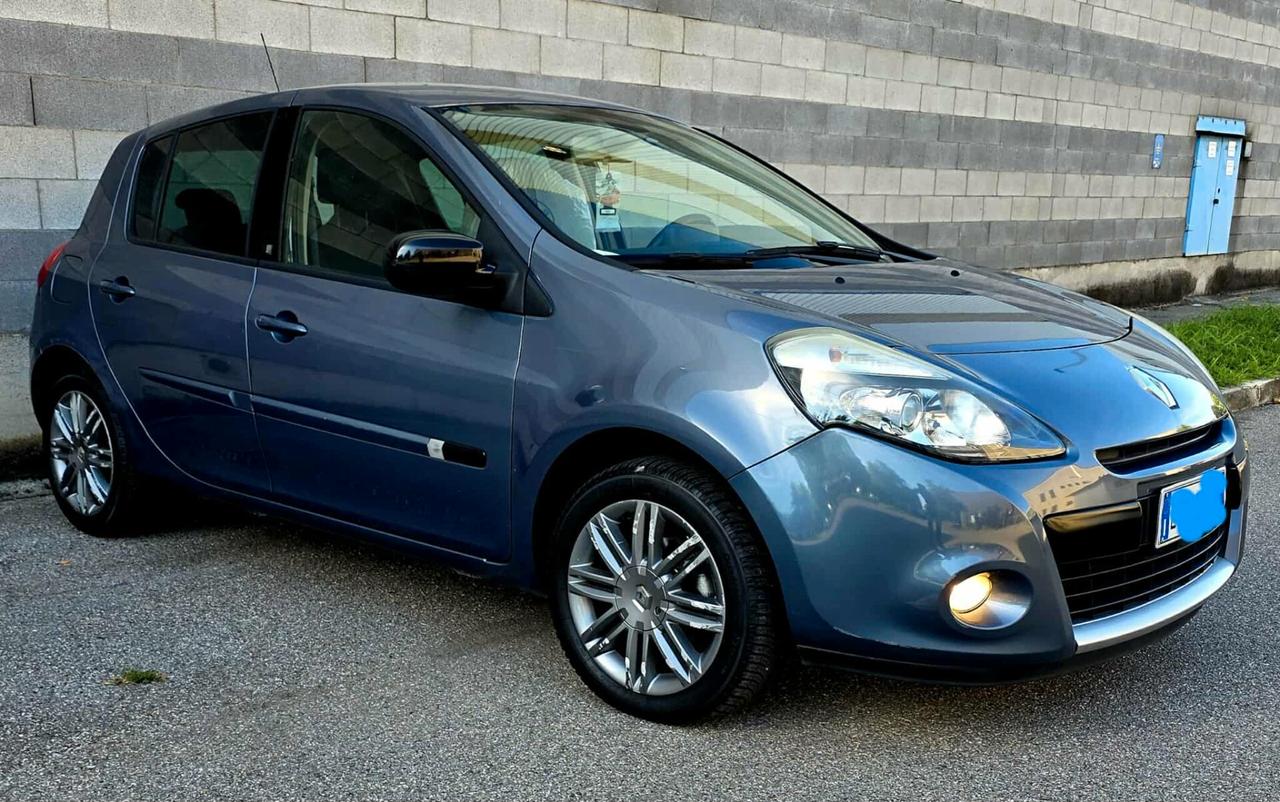 Renault Clio Live!1.2 benzina neopatentati euro5