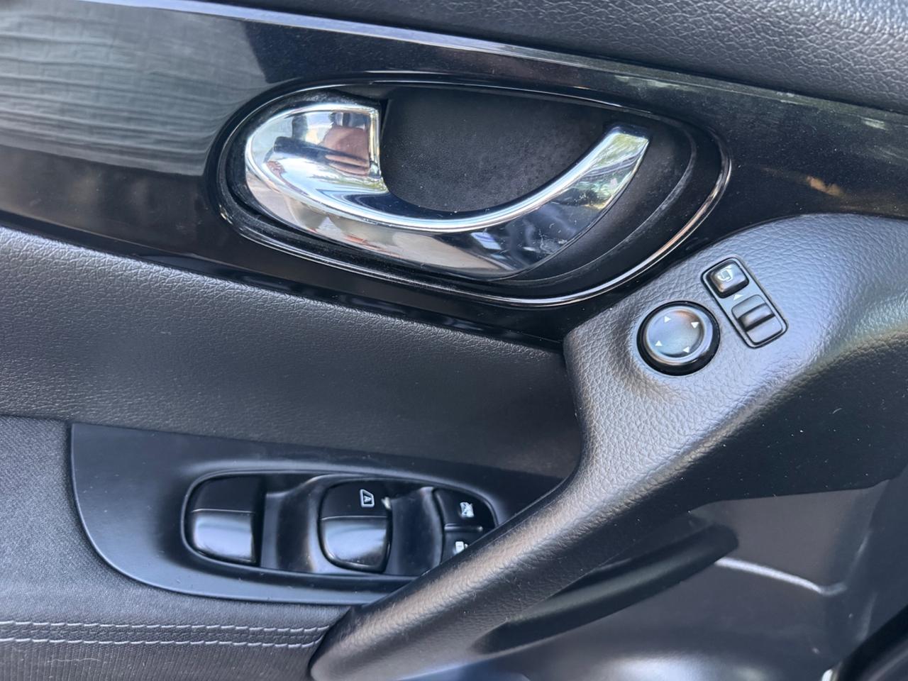 Nissan Qashqai 1.2 BENZ DIG-T Tekna garanzia 12 mesi
