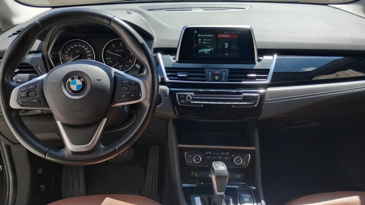 Bmw 2er Active Tourer 218d Luxury