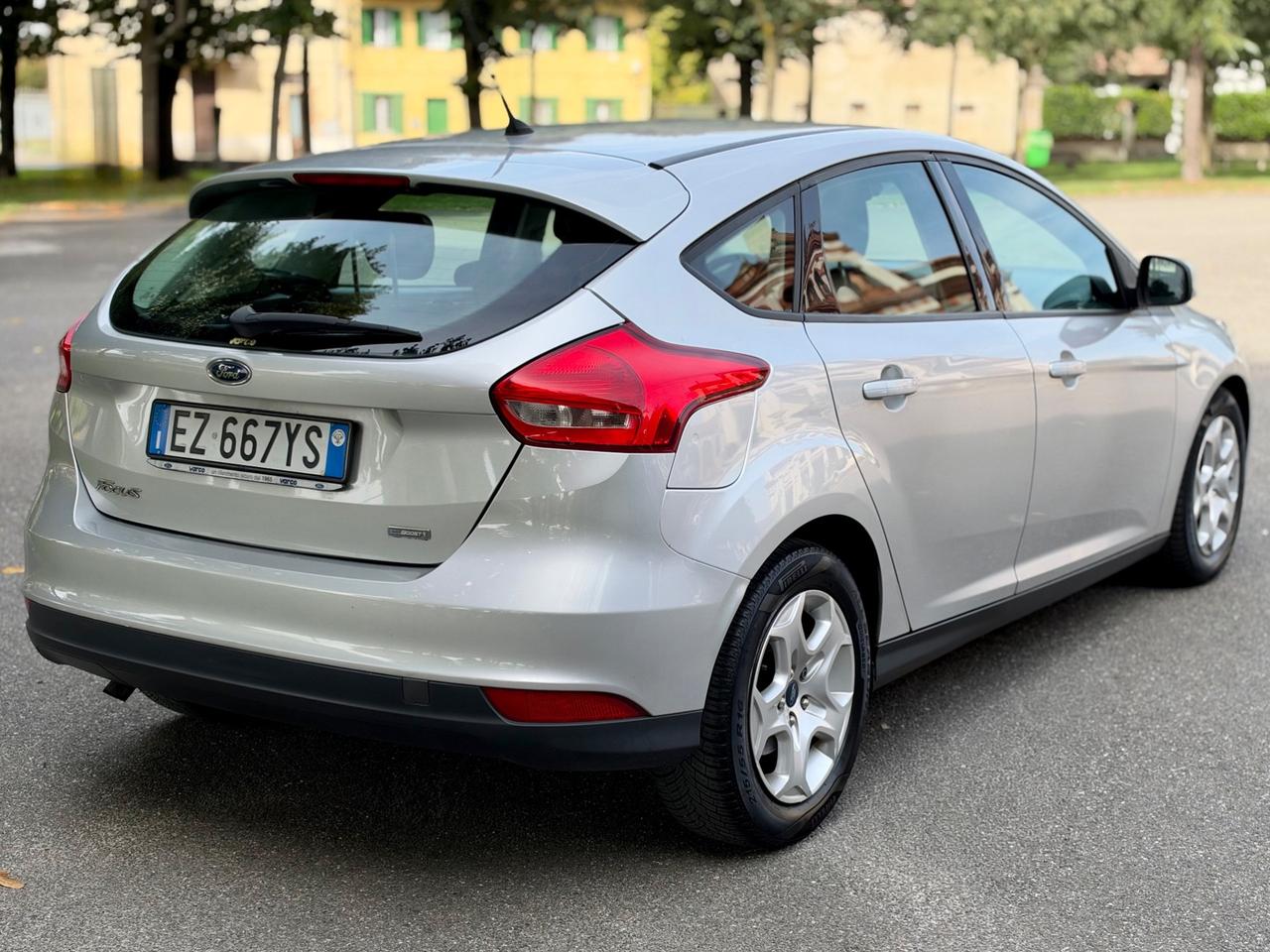 FORD FOCUS 1.0BENZINA 2015 90.000KM EURO6