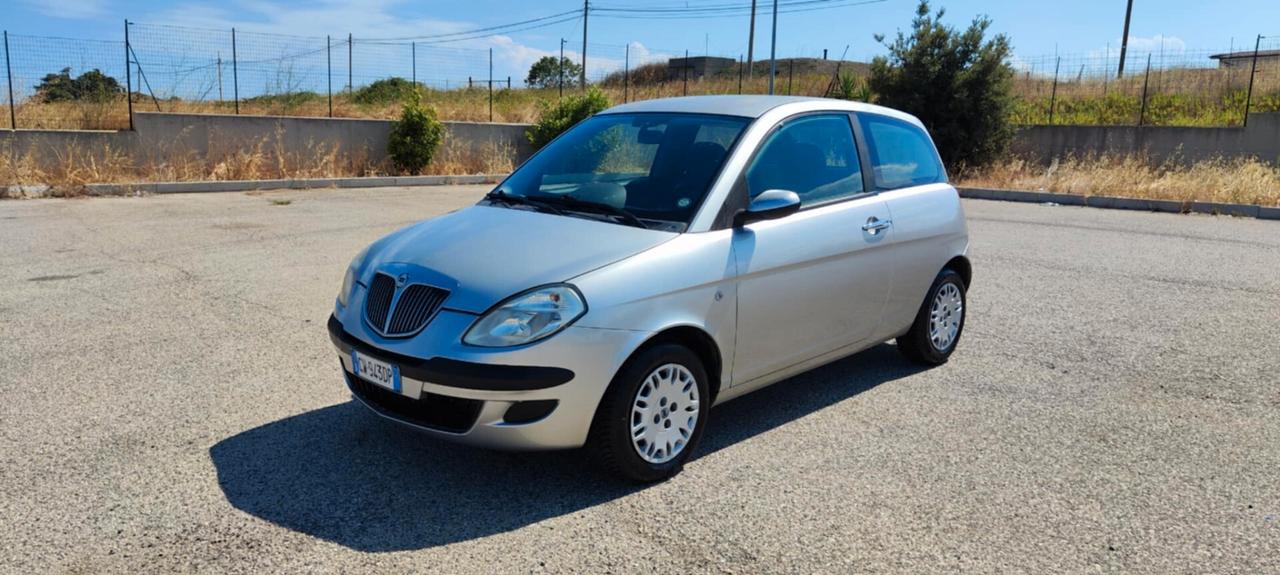 Lancia Ypsilon 1.3 Multijet 16V Platino