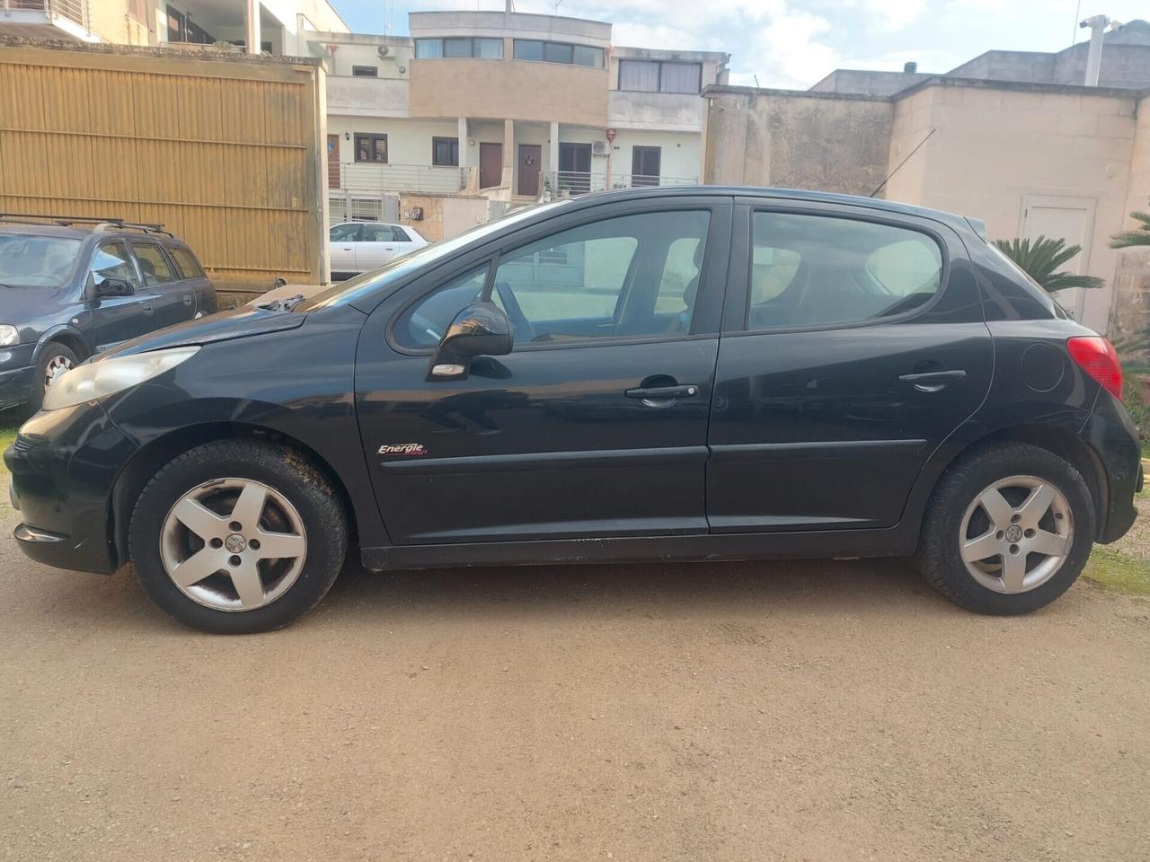 Peugeot 207 1.4 75CV GPL