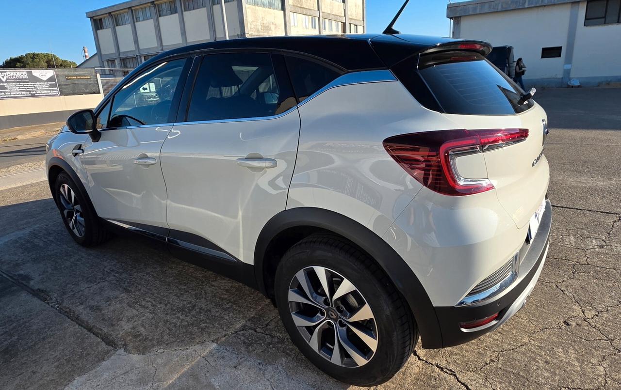 Renault Captur Blue dCi 115 CV EDC Intens