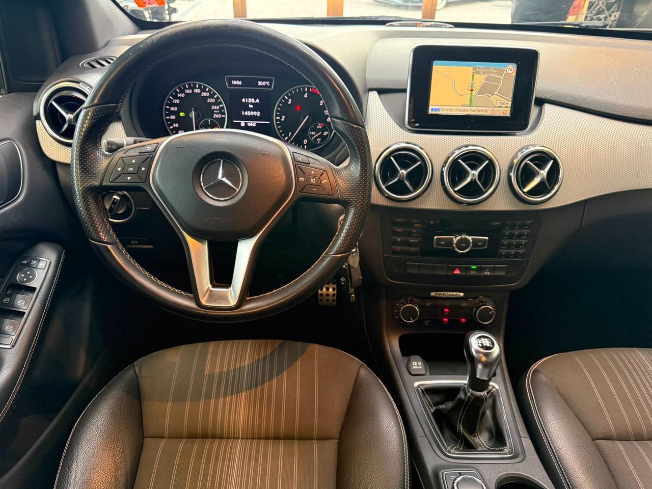 Mercedes-benz B 180 CDI BlueEFFICIENCY Premium