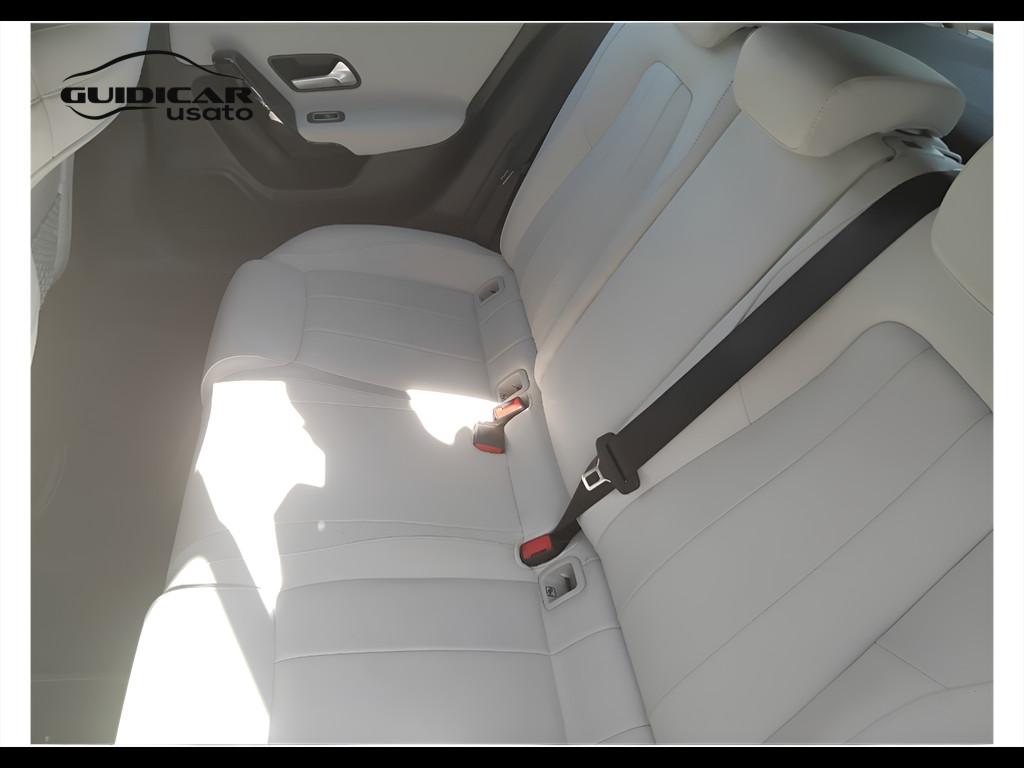 Mercedes-Benz Classe A - W177 2018 - A 180 d Business auto