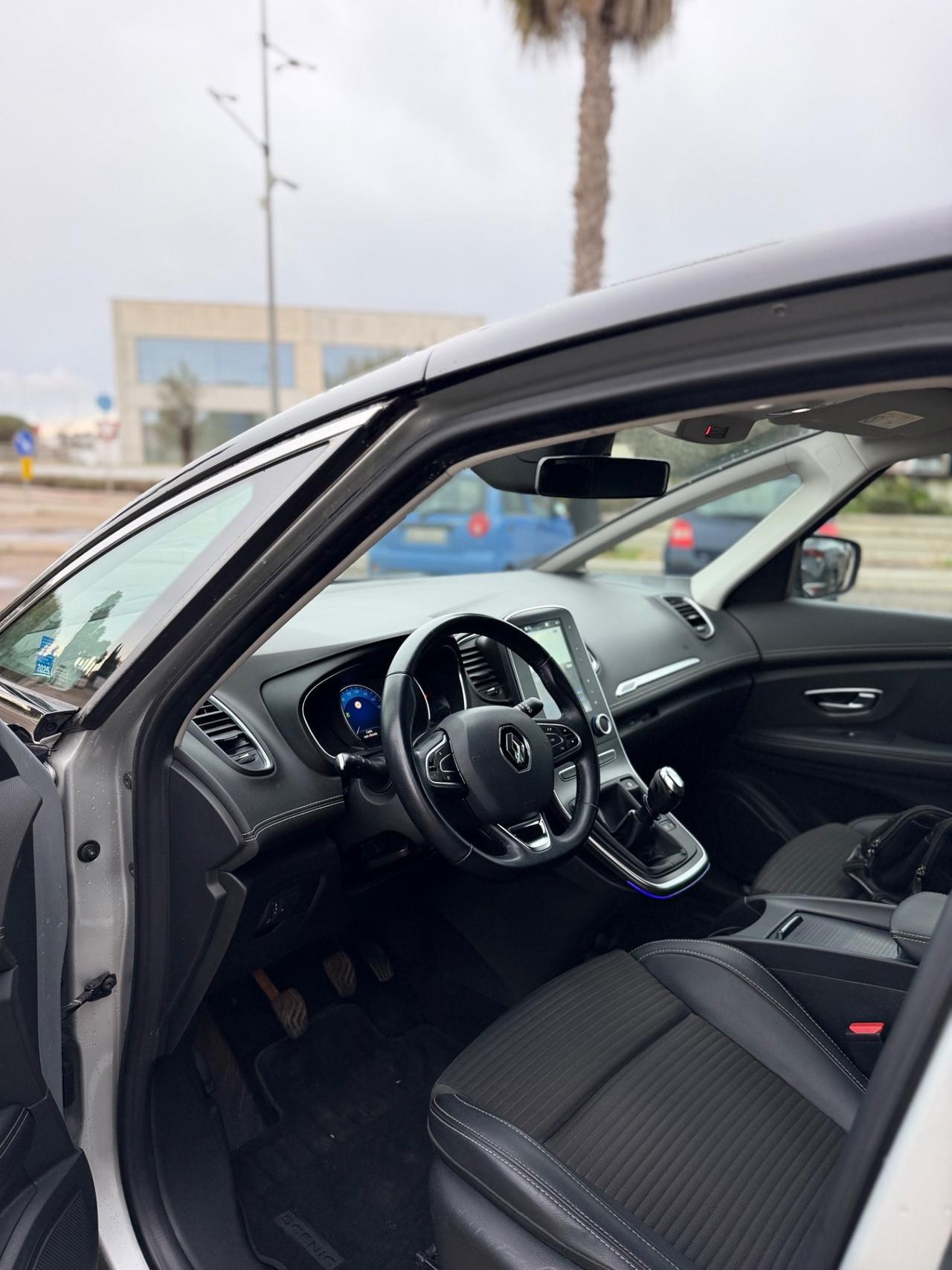 Renault Scenic Scénic dCi 8V 110 CV EDC Energy Bose iva esposta