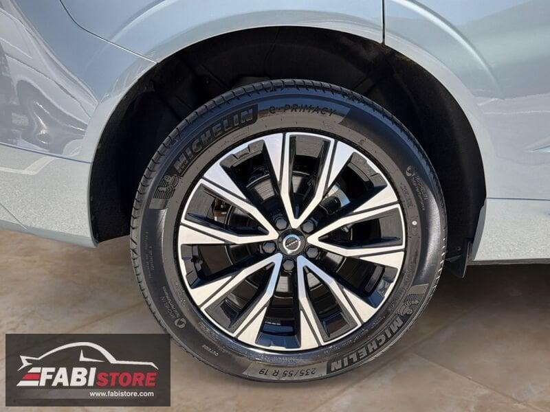 Volvo XC60 B5 AWD 250 Cv R-Design Plus Dark - KM/0