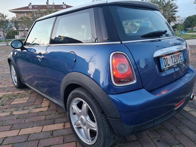 MINI Cooper D 1.6 16V Cooper D