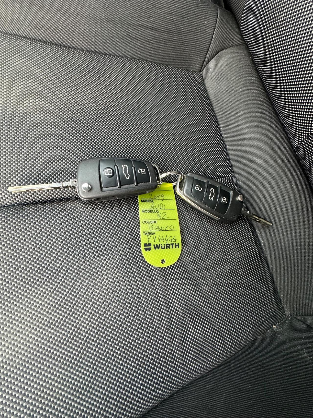 Audi Q2 30 TDI S tronic Identity Black