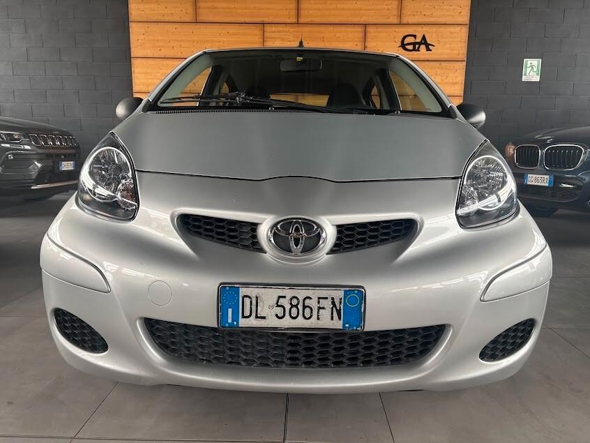 Toyota Aygo 1.0 12V VVT-i 5P. NEOPATENTATI