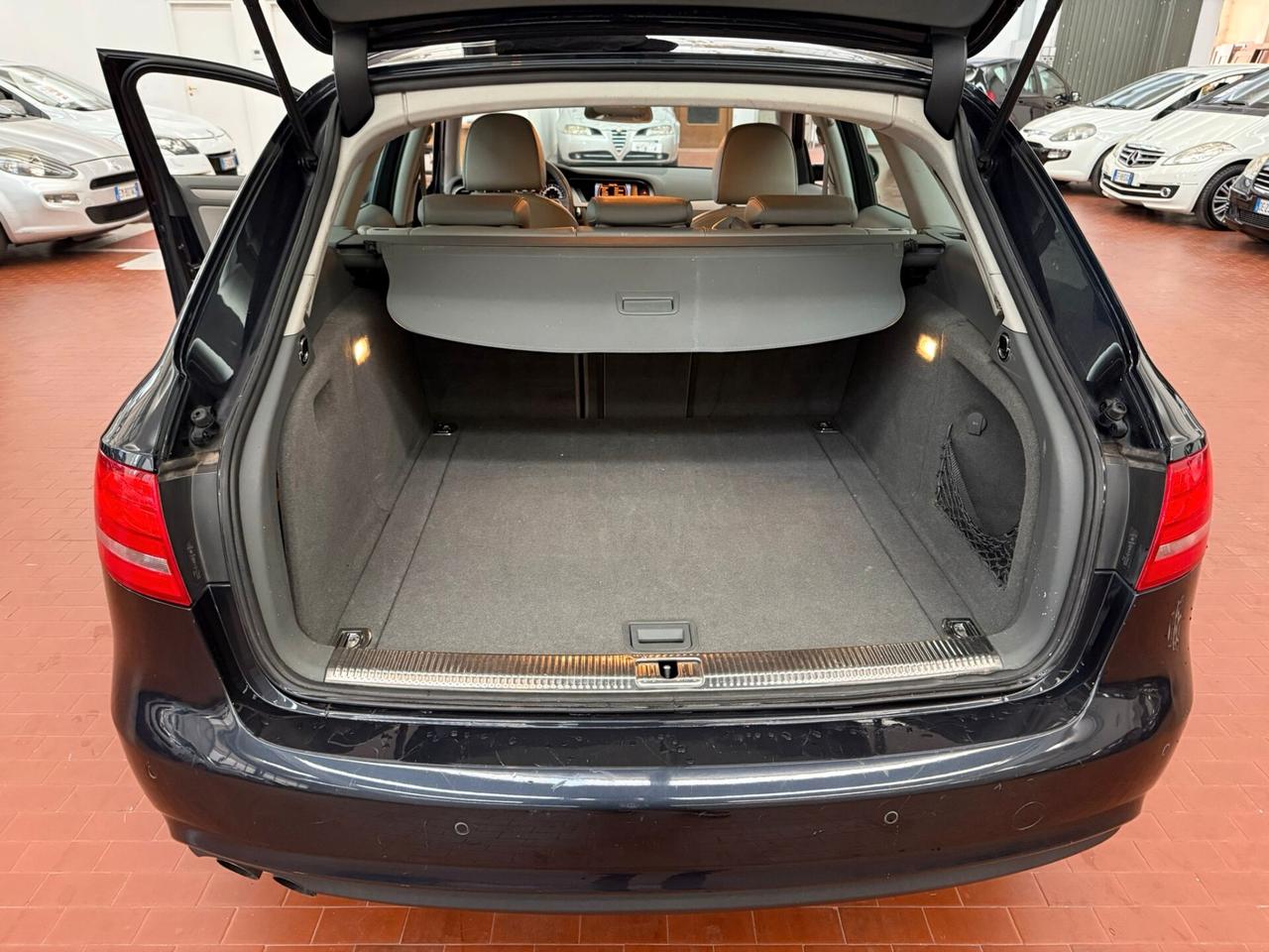 Audi A4 S-line 2.0 TDI 143CV 6 Marce ok Neopatentati