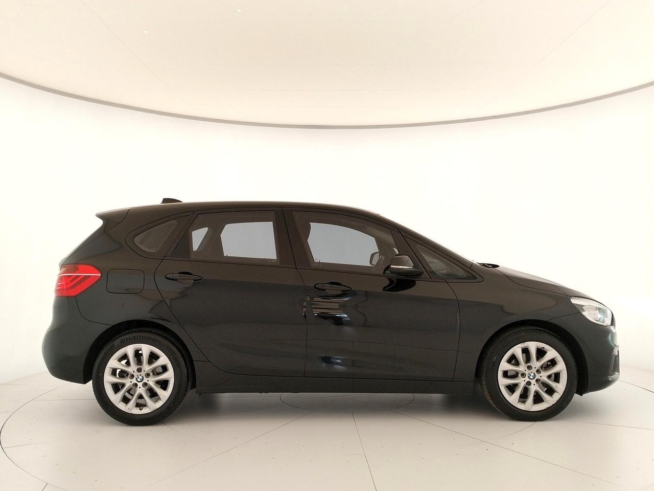 Bmw 2er Active Tourer 218d Advantage