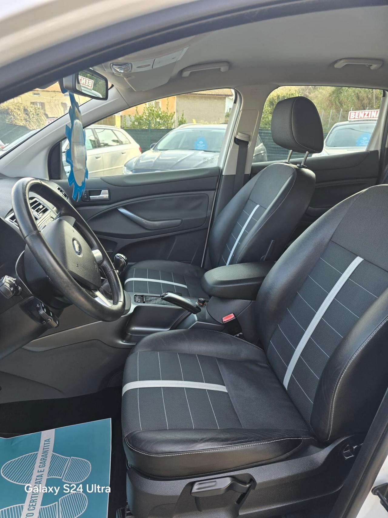 Ford Kuga 2.0 TDCi 163 CV 4WD Titanium