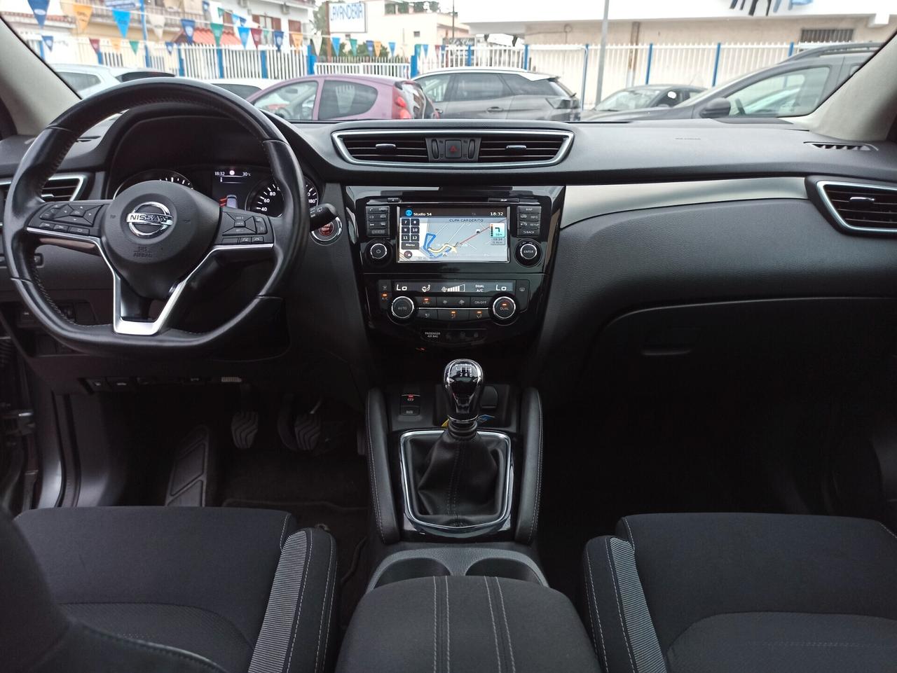 Nissan Qashqai 1.5 dCi 110 cv N-Connecta Tetto Panoramico