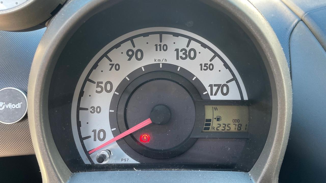 Peugeot 107 1.0 68CV 3p. Sweet Years