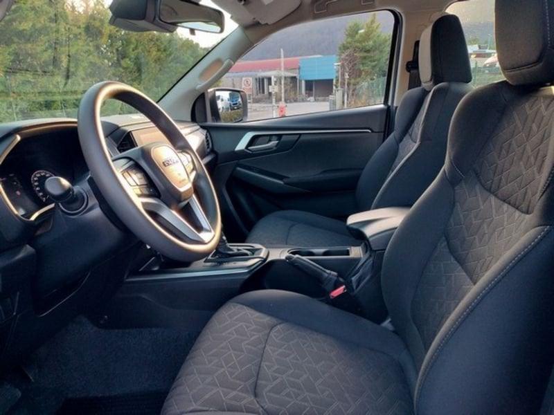 Isuzu D-Max N60 D-Max N60 1.9 aut. Crew BB+ Cab con Pedane e Shutter Lid!!