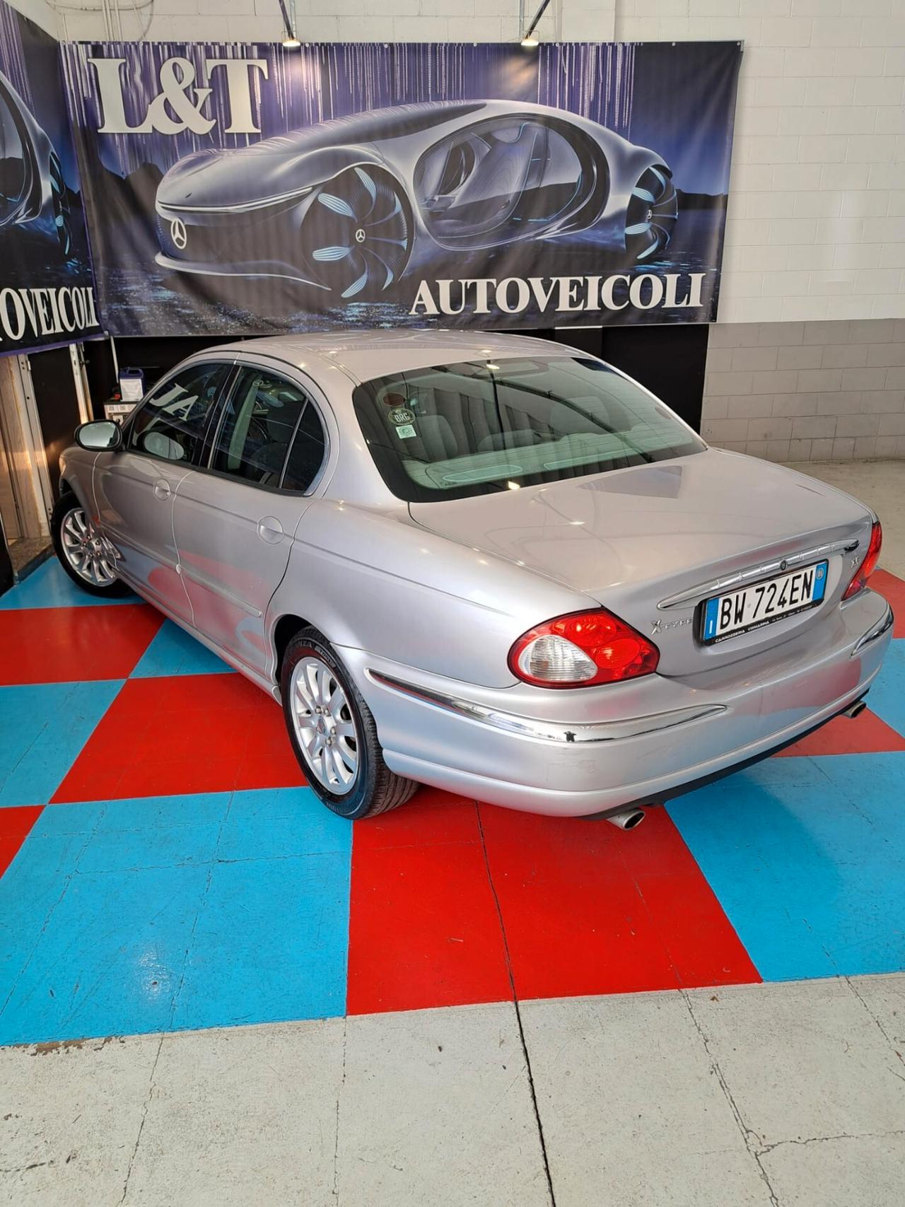 Jaguar X-Type 2.5 V6 24V cat Executive EURO 4