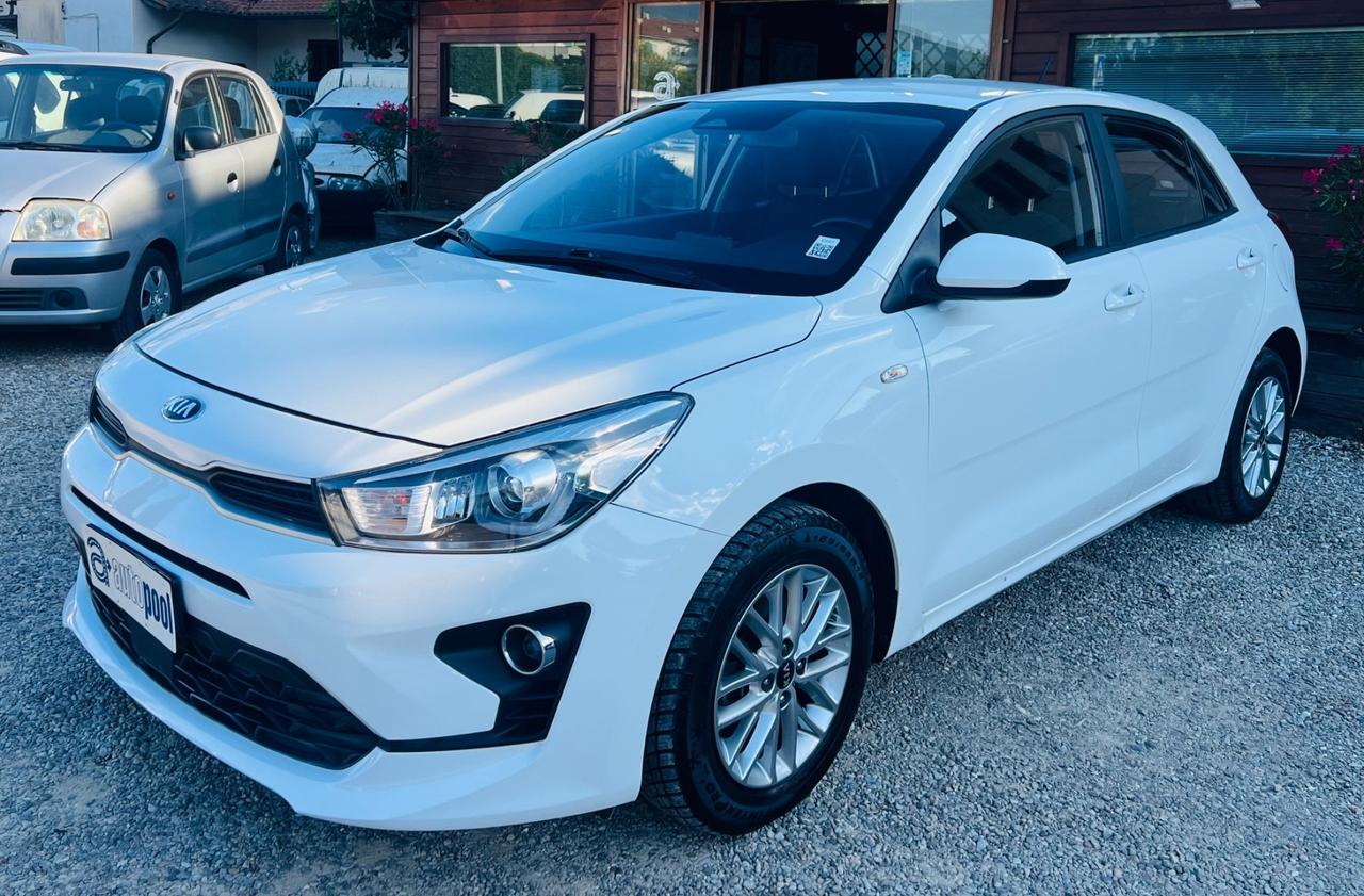Kia Rio 1.0 T-GDi 100 CV MHEV iMT Style