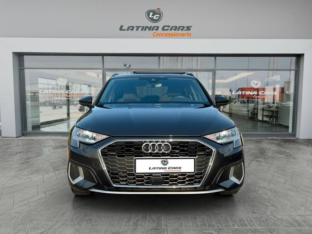 Audi A3 Sportback 30 1.0 tfsi mhev Business AUTOMATICA E CARPLAY