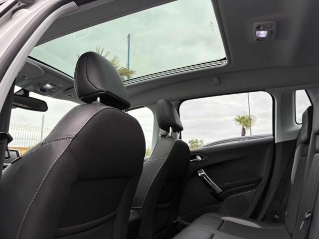 PEUGEOT 2008 BlueHDi 120 S&S Allure